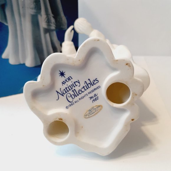 1982 Avon Nativity Collectibles THE MAGI BALTHASAR WISEMEN Porcelain Figure box - Picture 9 of 12